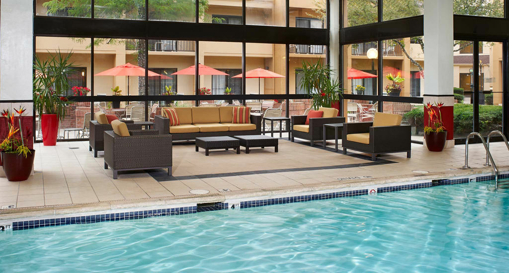 Courtyard By Marriott Chicago Непервілл Екстер'єр фото